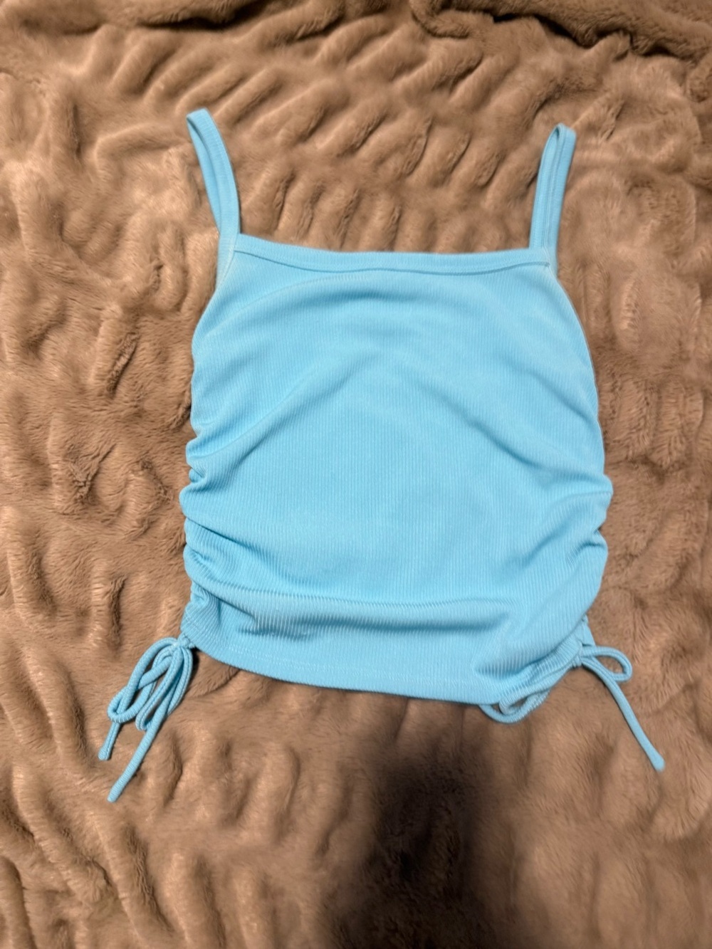 Light Blue Ruched Tank Top – Size Large - Picture 2 of 3